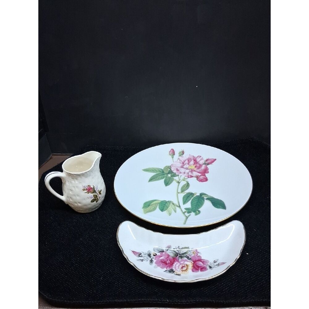 3 Pc vintage Japan porcelain plate,‎ pitcher, bone dish